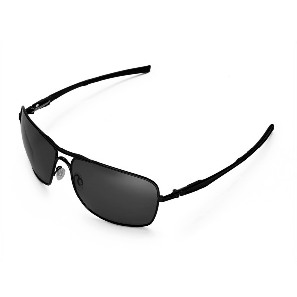 Oakley plaintiff squared sales polarized
